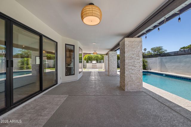 10012 N 76TH Place, Scottsdale, AZ 85258