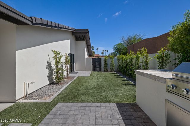 10012 N 76TH Place, Scottsdale, AZ 85258