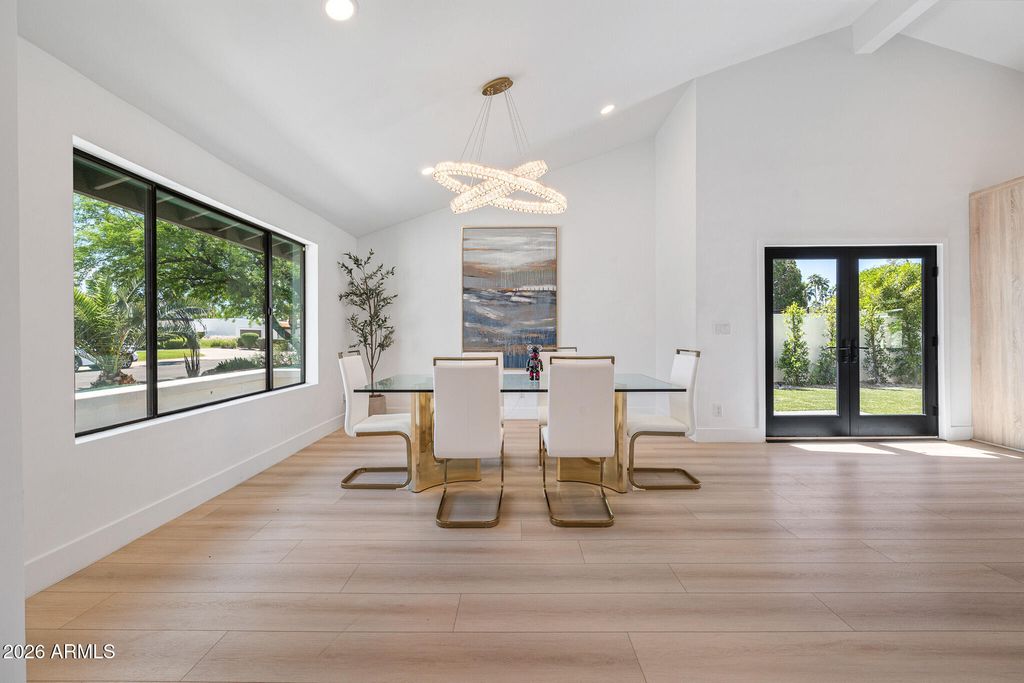 10012 N 76TH Place, Scottsdale, AZ 85258