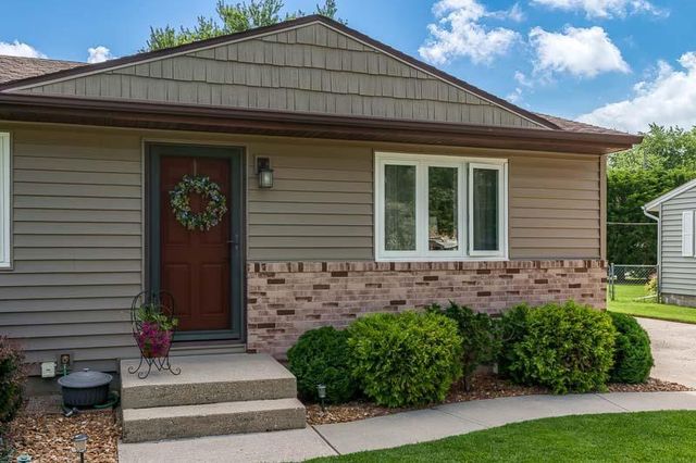 2455 Wood Drive, Beloit, WI 53511