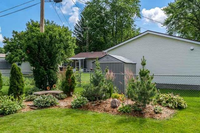 2455 Wood Drive, Beloit, WI 53511