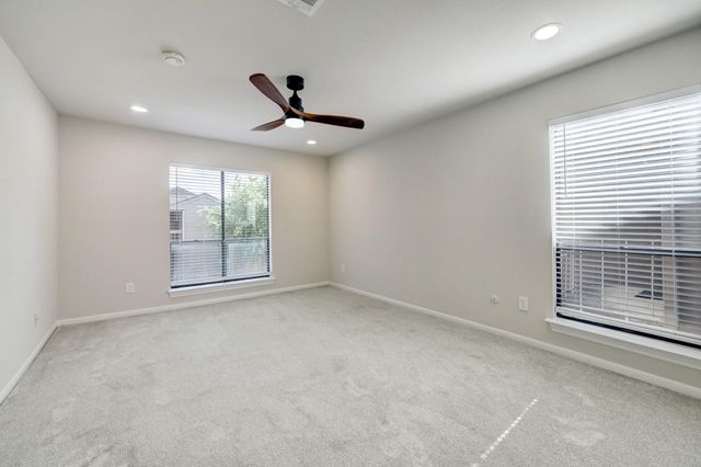 1201 Bering Drive 68, Houston, TX 77057