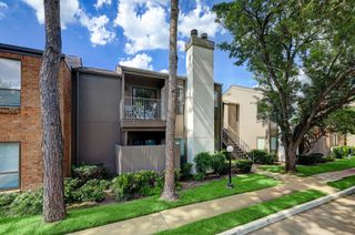 1201 Bering Drive 68, Houston, TX 77057