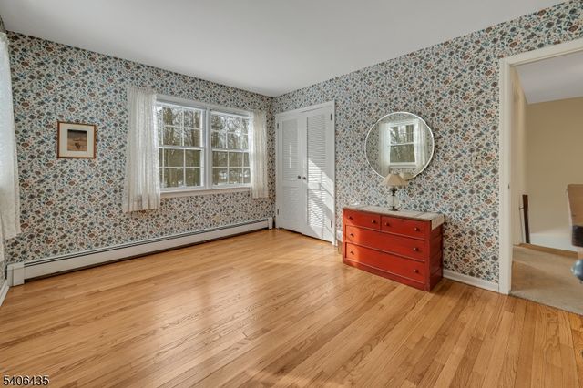 6 Prides Crossing, Chester Twp., NJ 07930