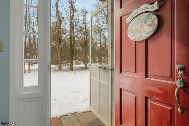 6 Prides Crossing, Chester Twp., NJ 07930