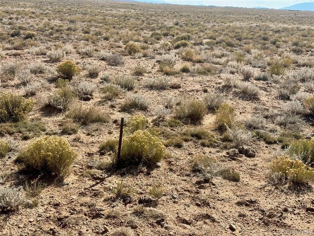 3 S 5th St, Blanca, CO 81123