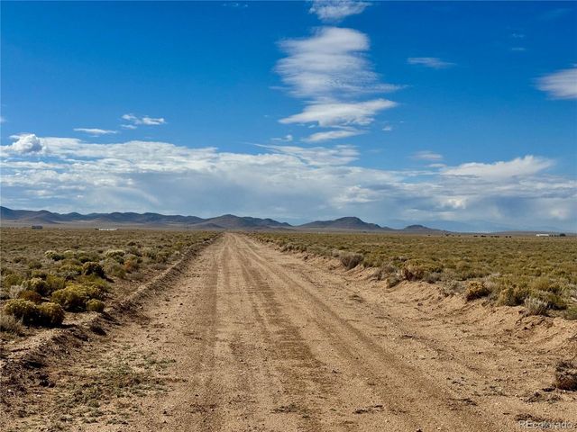 3 S 5th St, Blanca, CO 81123