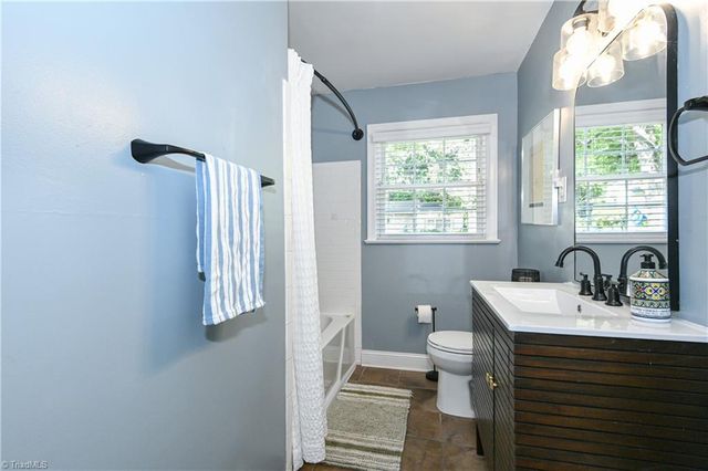 3801 Parkwood Drive, Greensboro, NC 27403