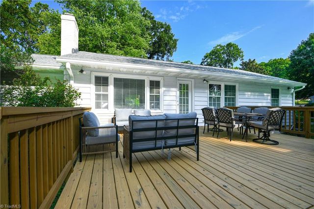 3801 Parkwood Drive, Greensboro, NC 27403