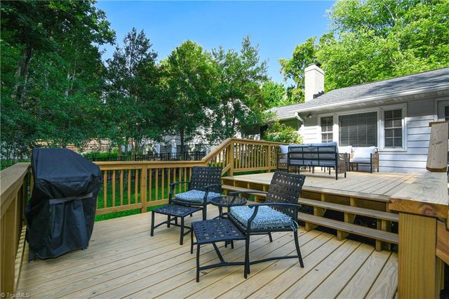3801 Parkwood Drive, Greensboro, NC 27403