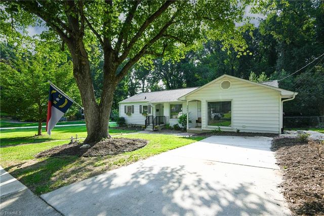 3801 Parkwood Drive, Greensboro, NC 27403