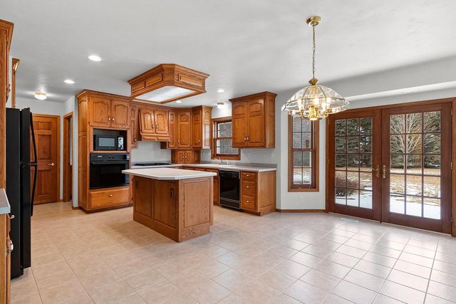 4480 SHAWANO AVENUE, Green Bay, WI 54313