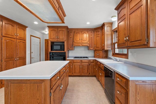 4480 SHAWANO AVENUE, Green Bay, WI 54313