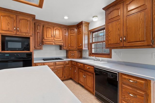 4480 SHAWANO AVENUE, Green Bay, WI 54313