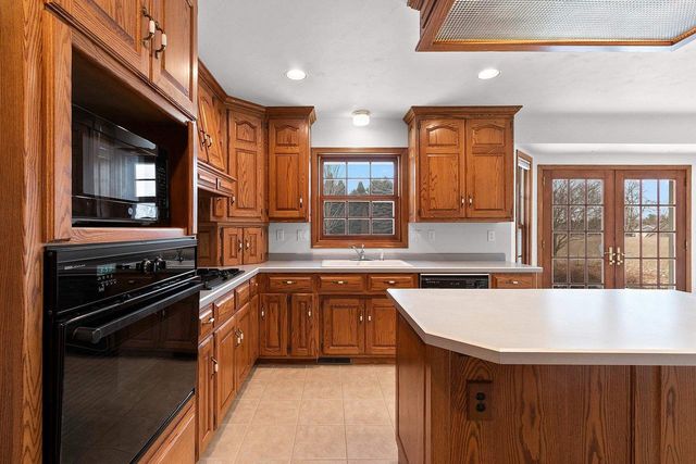 4480 SHAWANO AVENUE, Green Bay, WI 54313