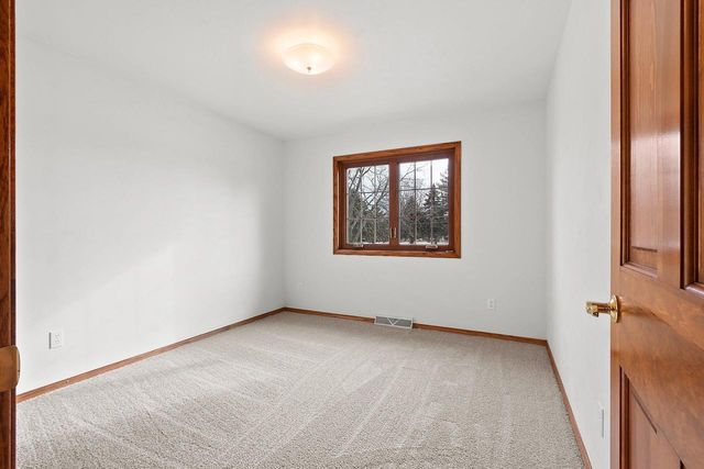 4480 SHAWANO AVENUE, Green Bay, WI 54313