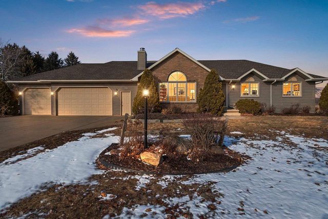 4480 SHAWANO AVENUE, Green Bay, WI 54313