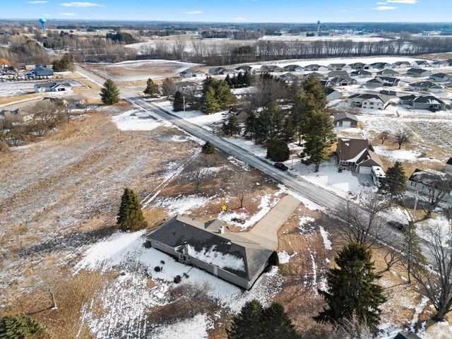 4480 SHAWANO AVENUE, Green Bay, WI 54313