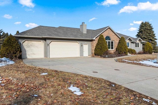 4480 SHAWANO AVENUE, Green Bay, WI 54313