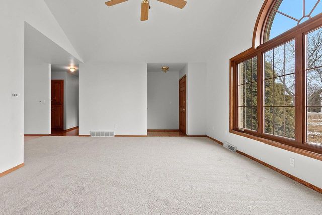 4480 SHAWANO AVENUE, Green Bay, WI 54313