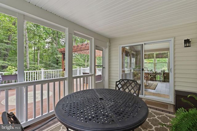 8405 SINCLAIR MILL RD, Manassas, VA 20112