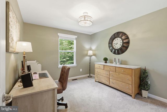 8405 SINCLAIR MILL RD, Manassas, VA 20112