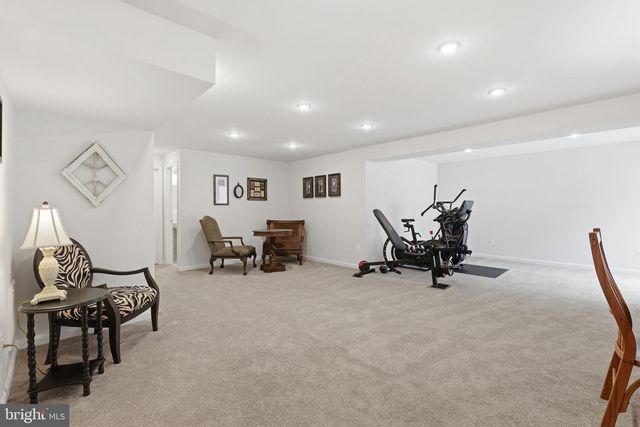 8405 SINCLAIR MILL RD, Manassas, VA 20112
