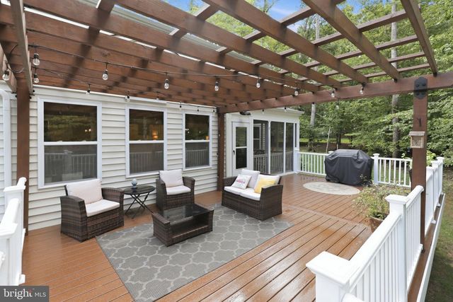 8405 SINCLAIR MILL RD, Manassas, VA 20112