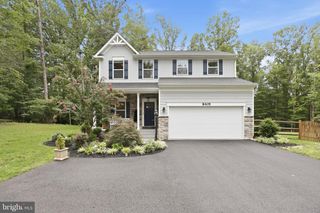 8405 SINCLAIR MILL RD, Manassas, VA 20112