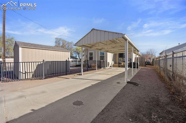 2039 E 8th Street, Pueblo, CO 81001