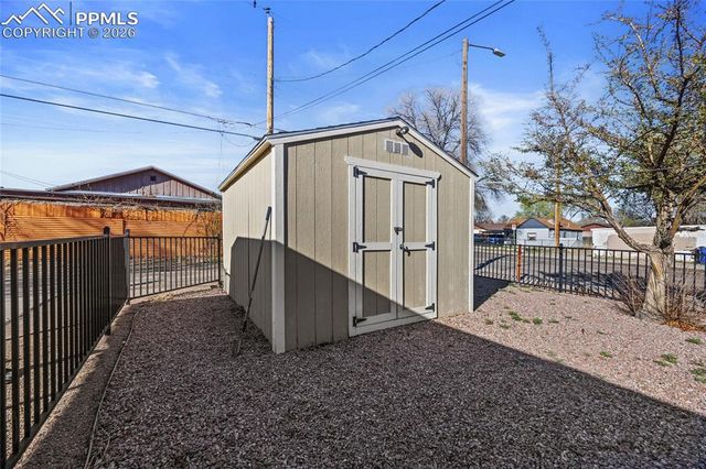 2039 E 8th Street, Pueblo, CO 81001