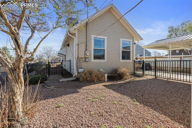 2039 E 8th Street, Pueblo, CO 81001