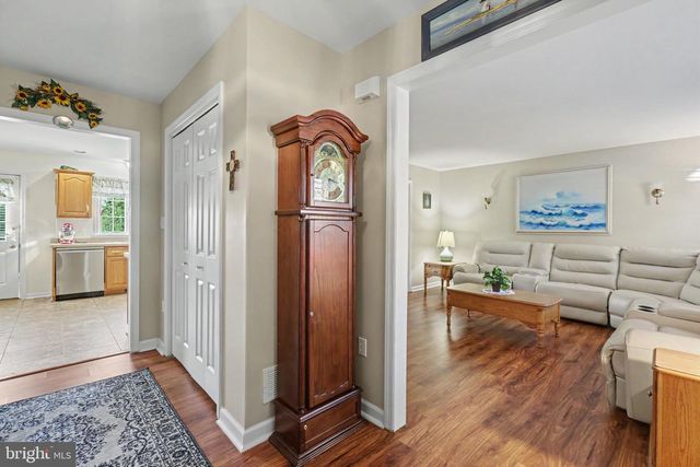 143 JACOBS CREEK DR, Hershey, PA 17033