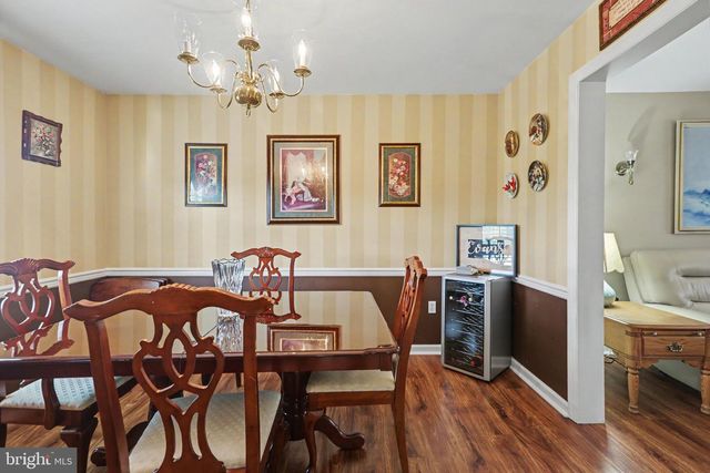 143 JACOBS CREEK DR, Hershey, PA 17033