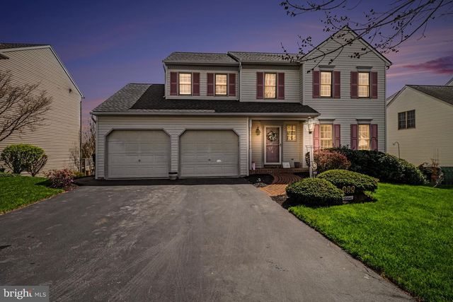 143 JACOBS CREEK DR, Hershey, PA 17033