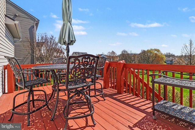 143 JACOBS CREEK DR, Hershey, PA 17033
