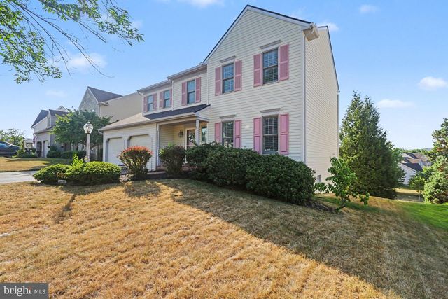 143 JACOBS CREEK DR, Hershey, PA 17033