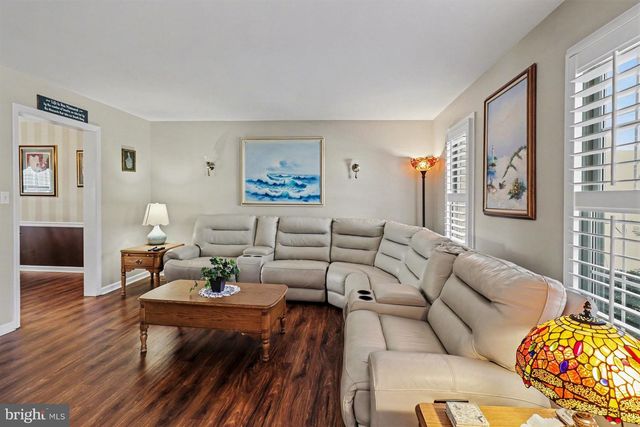 143 JACOBS CREEK DR, Hershey, PA 17033