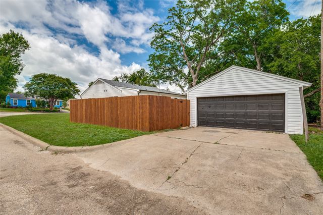201 Conrad Street, Dallas, TX 75224