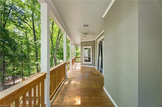 976 Ridge Gate Drive, Lewisville, NC 27023