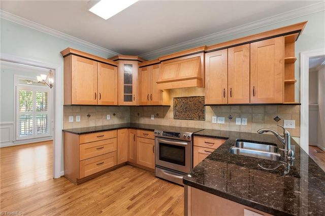 976 Ridge Gate Drive, Lewisville, NC 27023