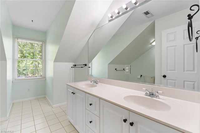976 Ridge Gate Drive, Lewisville, NC 27023