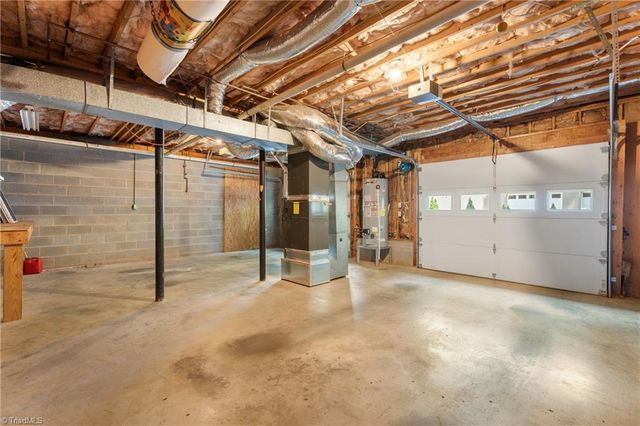 976 Ridge Gate Drive, Lewisville, NC 27023