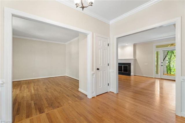 976 Ridge Gate Drive, Lewisville, NC 27023