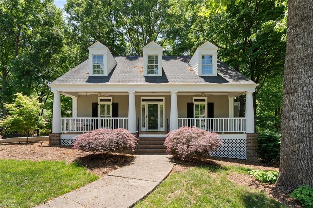 976 Ridge Gate Drive, Lewisville, NC 27023