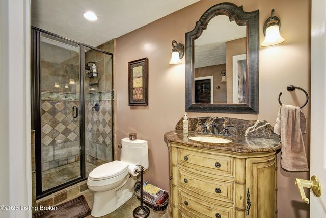 3912 Iron Horse Way, Louisville, KY 40272