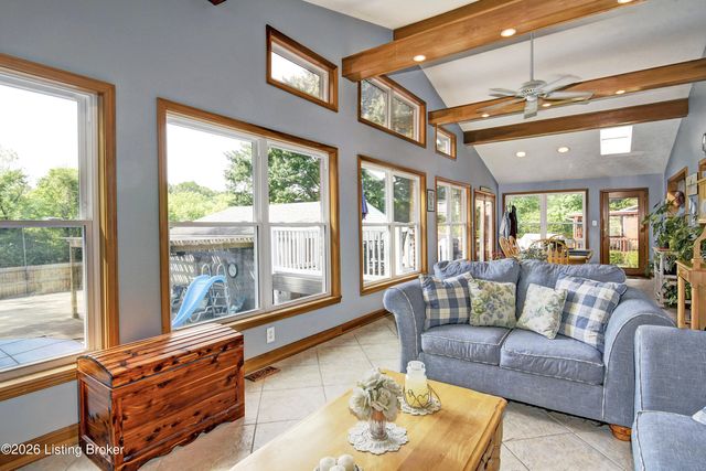 3912 Iron Horse Way, Louisville, KY 40272