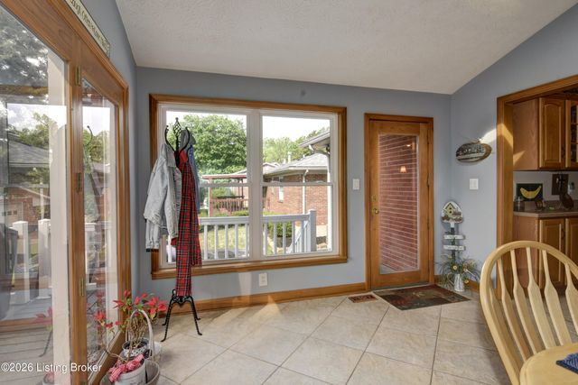 3912 Iron Horse Way, Louisville, KY 40272