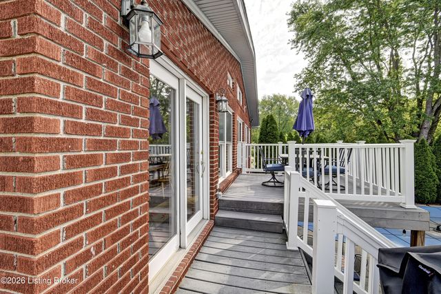 3912 Iron Horse Way, Louisville, KY 40272