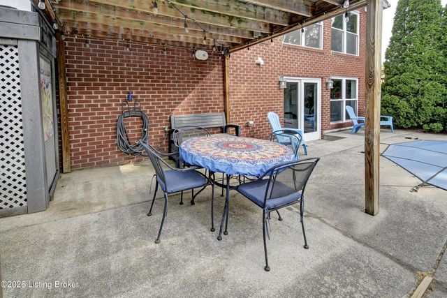 3912 Iron Horse Way, Louisville, KY 40272